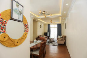 Beautiful 2BR fresh Secure Appar